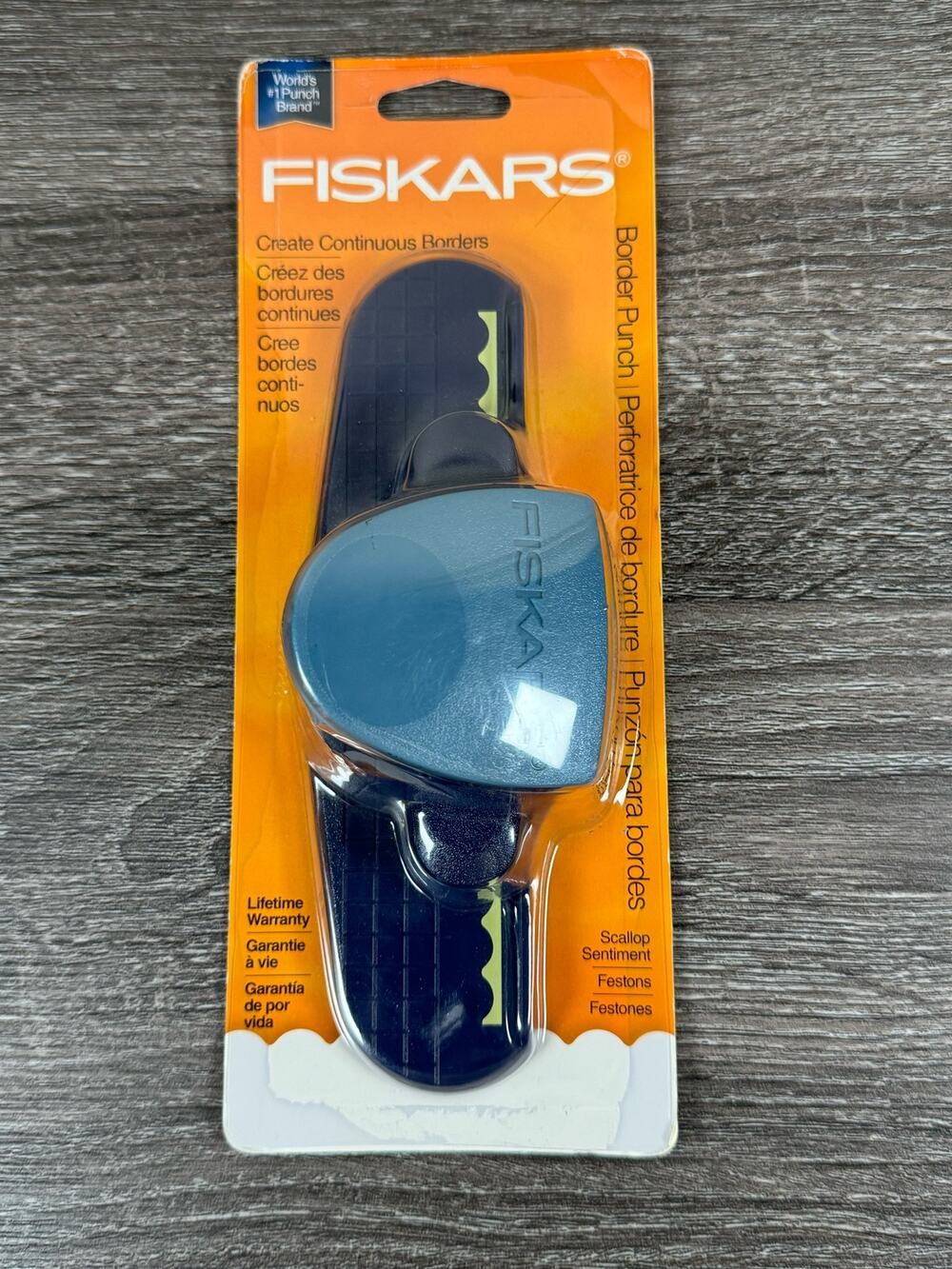 Fiskars Circle Cutter Blue Craft Paper Cutting Tool Adjustable NEW